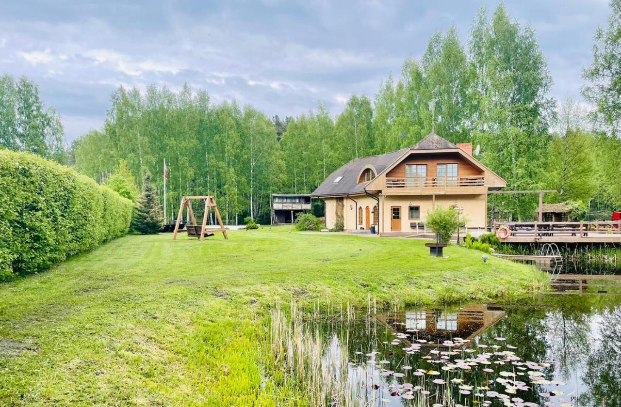 Piejuras Nams Hotel Kesterciems Exterior photo